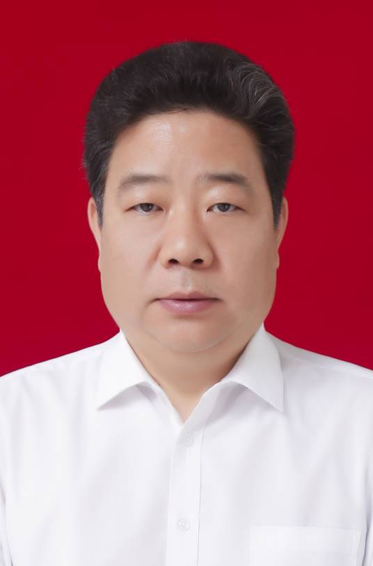 李飞（河南省项城市委副书记，市政府党组书记、市长）