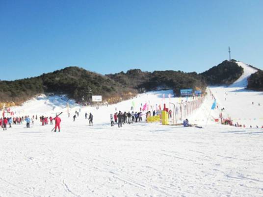 密云云佛山滑雪场