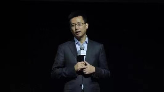 胡晓明辞任蚂蚁金服CEO，辞任的原因是什么？