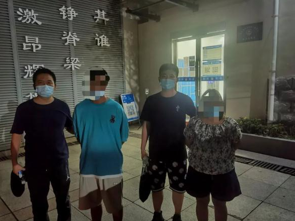 晕！女子给网友介绍女友竟是自己男友，这是怎么回事？