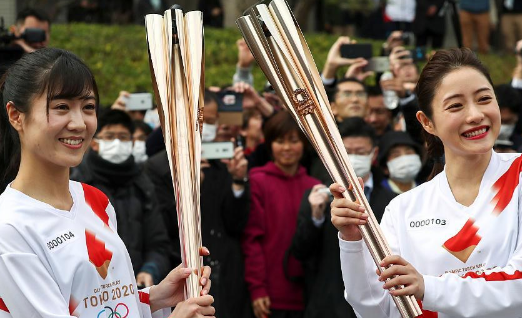 日本东京奥运会圣火“三番四次”熄灭，为什么圣火一直熄灭？