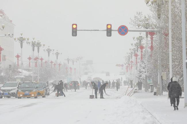 漠河降雪量已达入秋最大级别，今天入冬有提早吗？