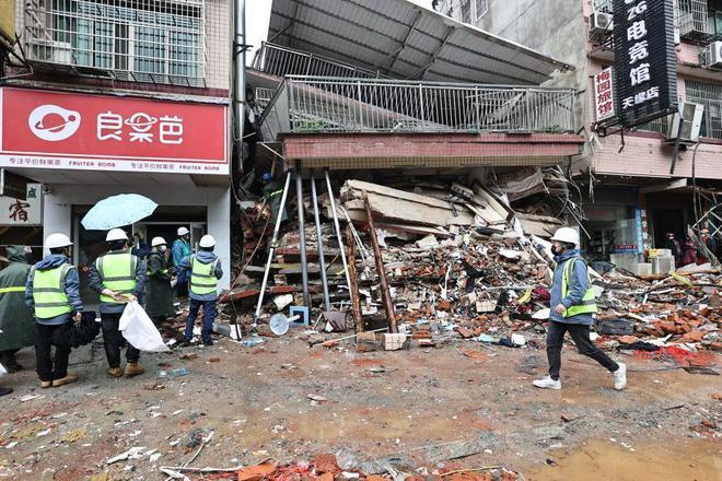 长沙自建房倒塌事件53人遇难，遇难者大多数为哪些人？