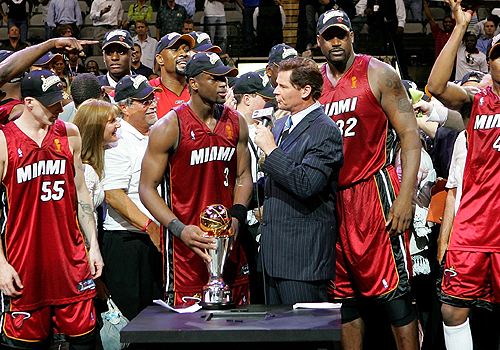 求2006年NBA总决赛热火和小牛的阵容名单？