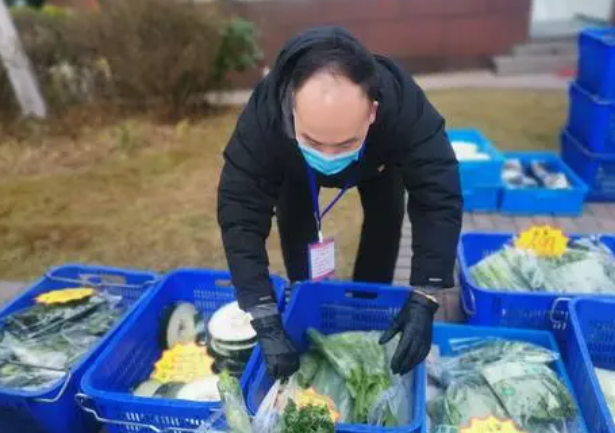 西安小区邻里自发以物换物，你有哪些好的办法来解决业主们的需求？