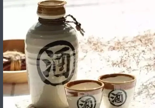 为人民服务这酒是真的么？好多人说是假的？！求解？！！！！