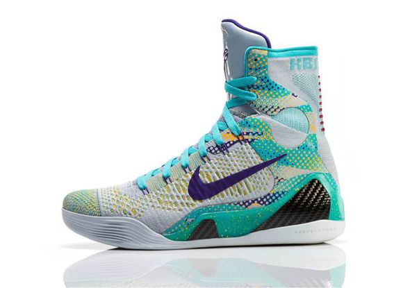 Kobe9 em和Kobe9 elite low有什么区别，详细点