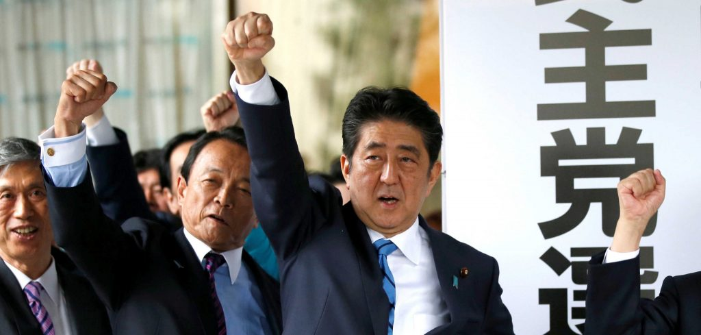 安倍晋三已无生命体征！现任的日本首相是谁？与安倍晋三的关系如何？