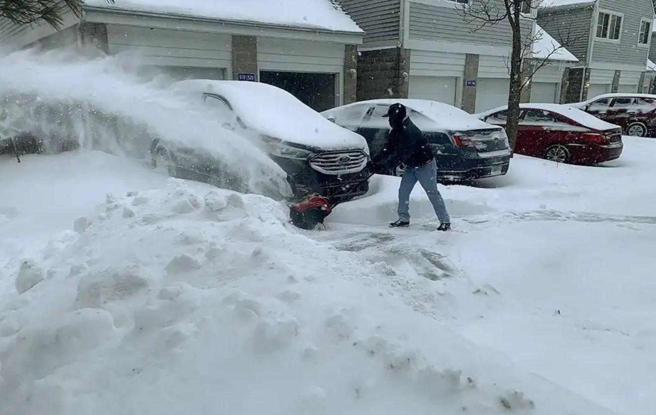 内蒙古通辽雪灾致1人遇难5609人受灾，极端天气该如何保障自身安全？