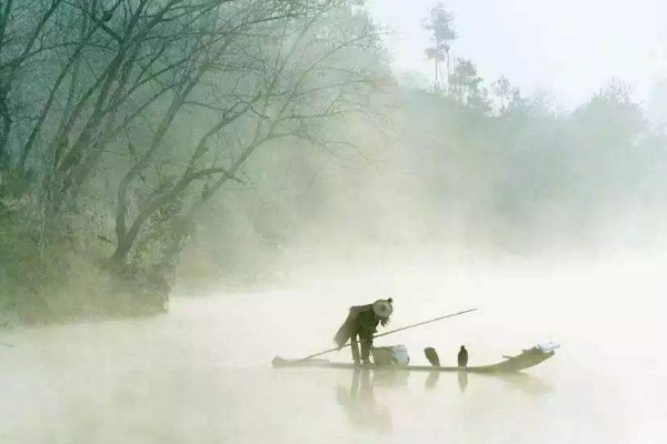 桃花流水束旧足鳜鱼肥的上一句